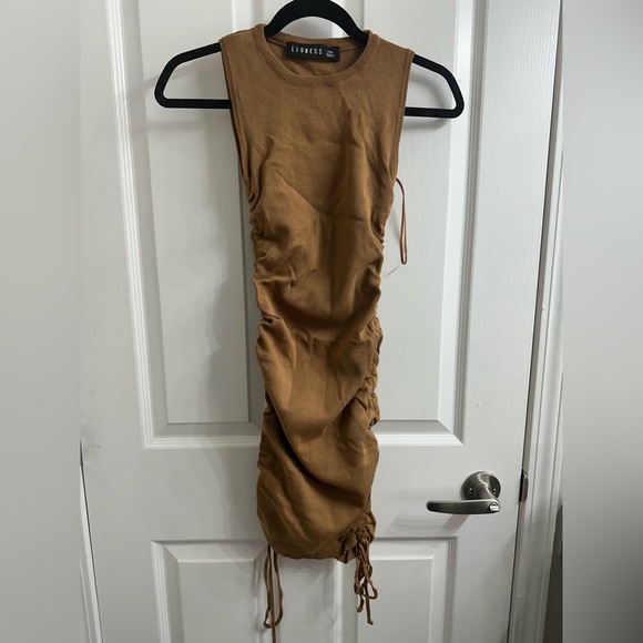 Princess Polly Lioness Mini Ruched Dress - Picture 2 of 3